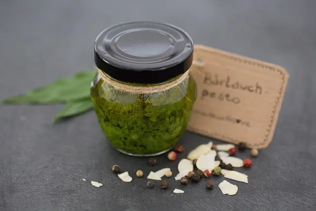 Cómo Hacer un Pesto Perfecto: Receta y Secretos del Chef