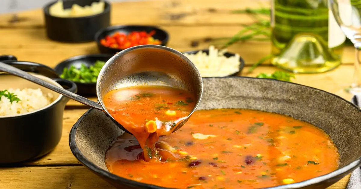 Cómo hacer un gazpacho andaluz perfecto: recetas y secretos
