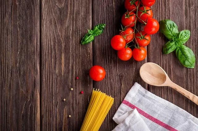 10 Trucos para Cocinar con Hierbas Frescas que Realzarán Tus Platos