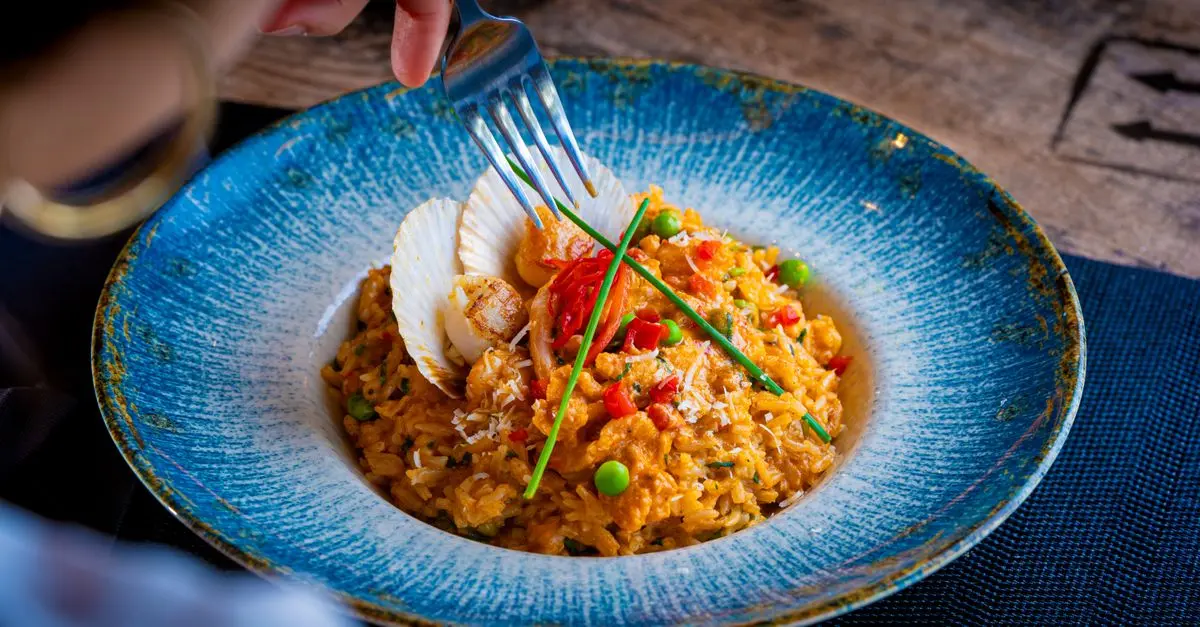Cómo hacer la mejor paella: receta y secretos del chef