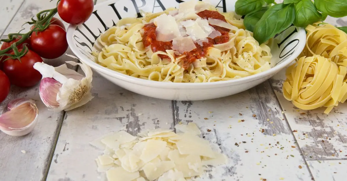 Cómo hacer una salsa de tomate perfecta: recetas y secretos