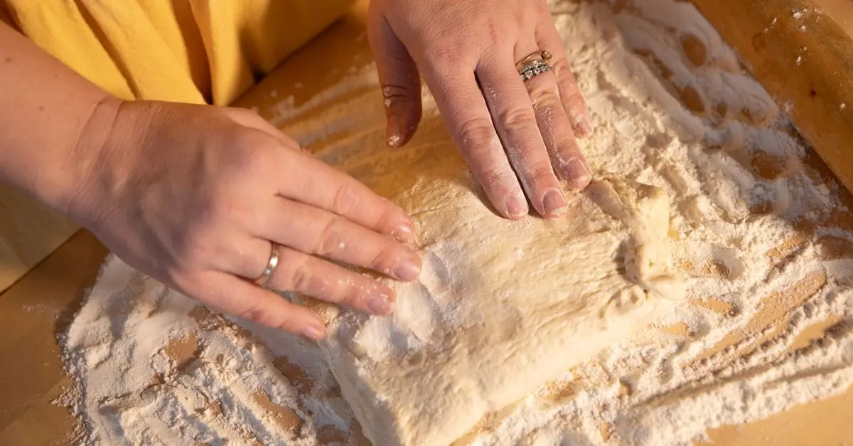 Cómo preparar la masa perfecta para pizza en casa