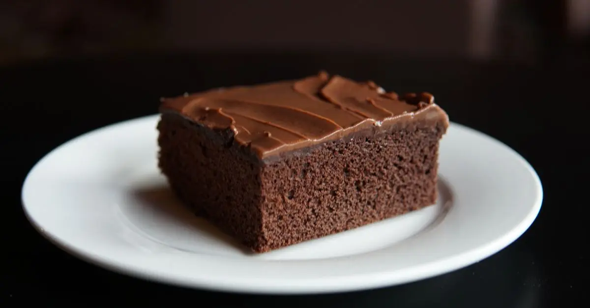 Cómo hacer una tarta de chocolate perfecta: receta y secretos