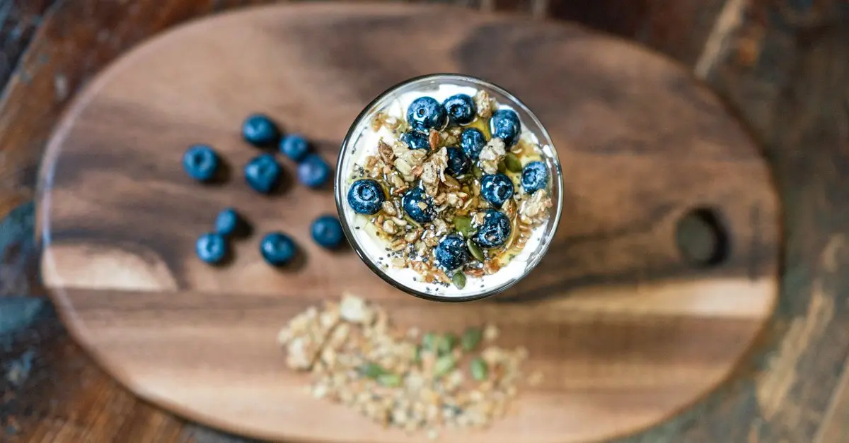 Cómo hacer un parfait de yogur y frutas: receta y consejos